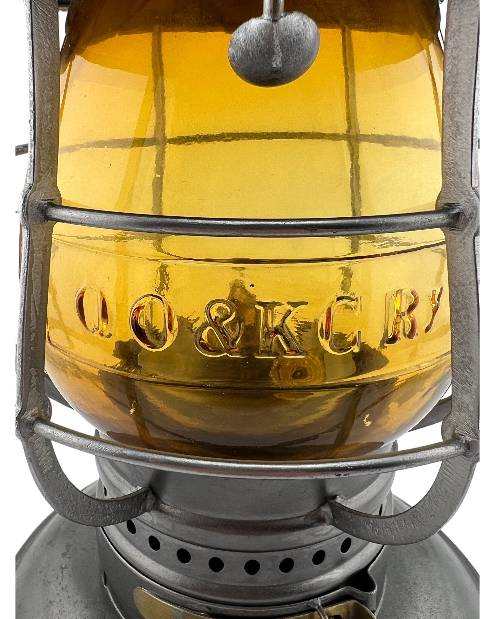 railroad lantern 27 globe-Photoroom
