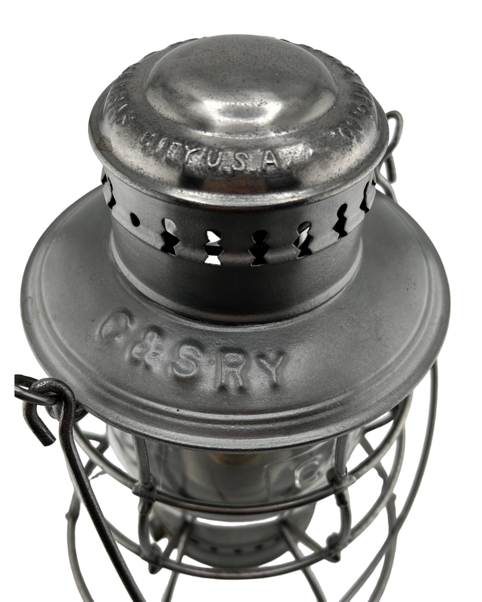 railroad lantern 64 lettering-Photoroom